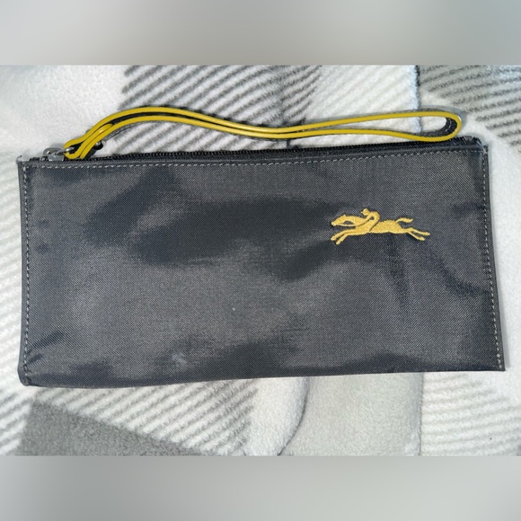 Longchamp Le Pliage Club Flat Wristlet - Picture 2 of 6